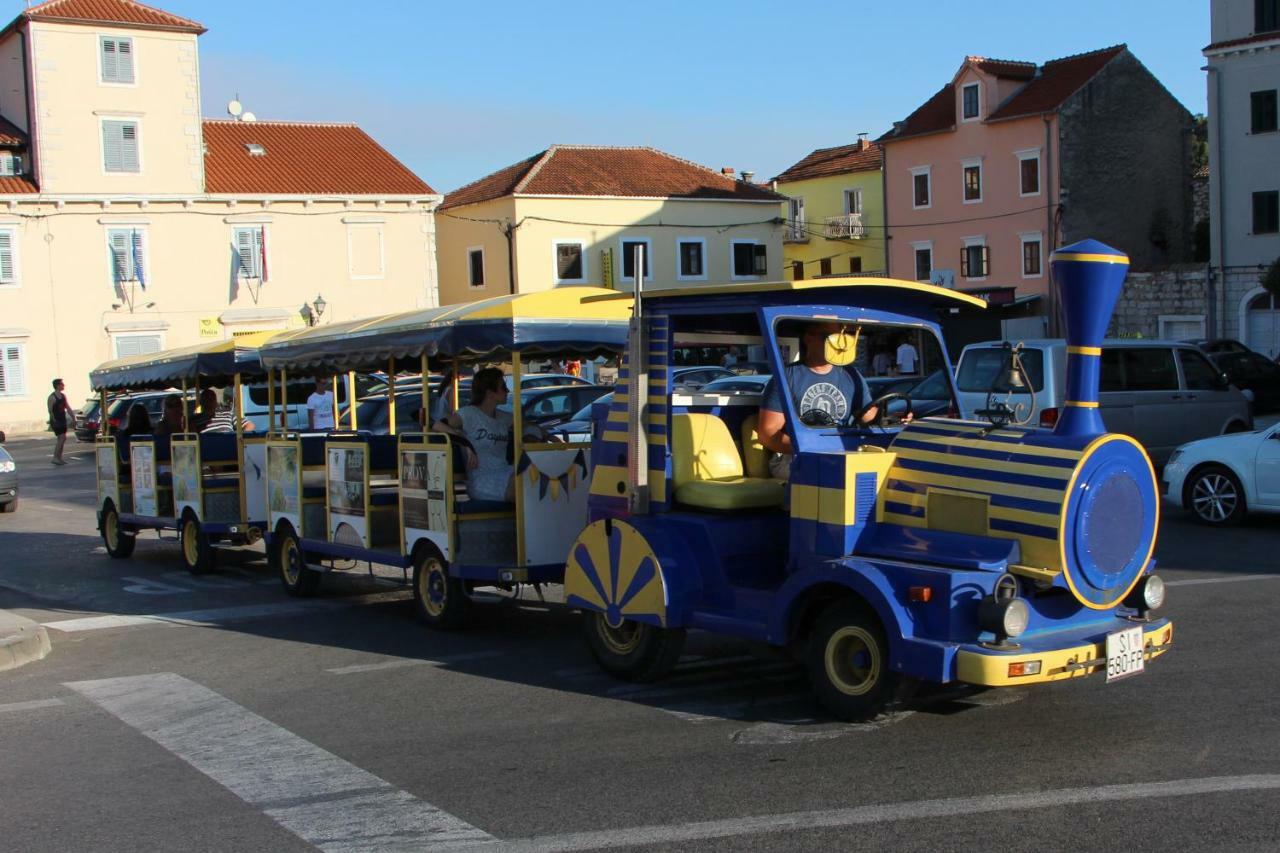 Guesthouse Mila Tisno Zewnętrze zdjęcie