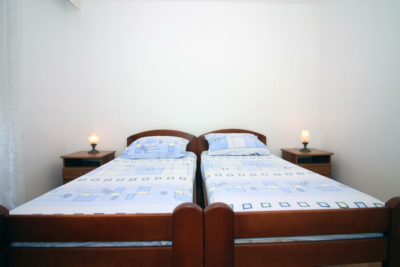 Guesthouse Mila Tisno Zewnętrze zdjęcie